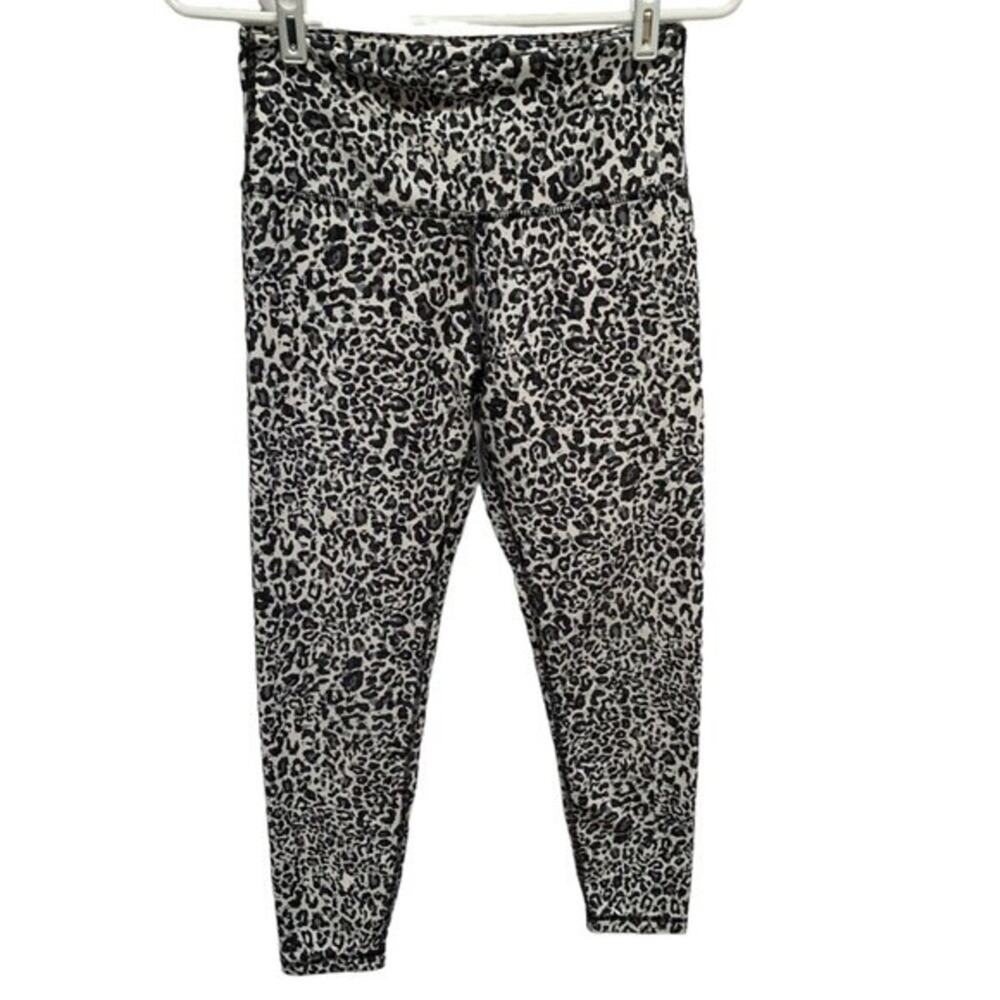 Balance Collection Cheetah Animal Print Leggings Womens Size Medium athleisure